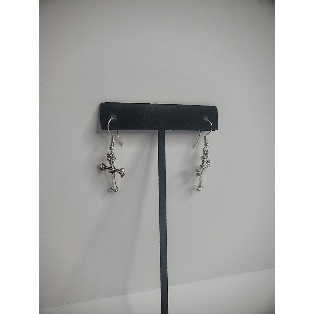 Vintage Silver Tone Cross Earrings Pierced Hooks Womens Jewelry Costume - Picture 6 of 7